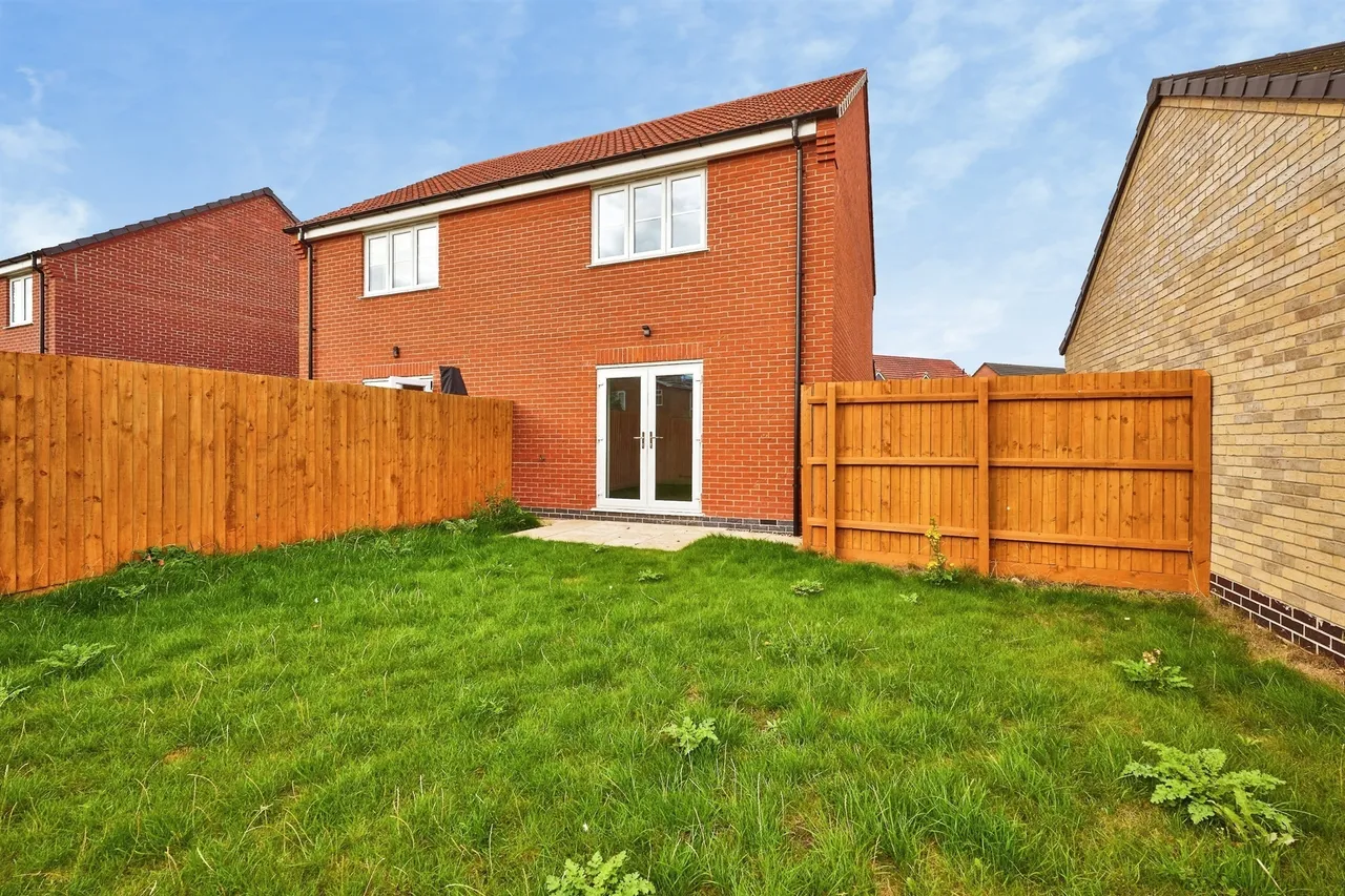 Tony Worth Close, Holbeach, Spalding, photo 12