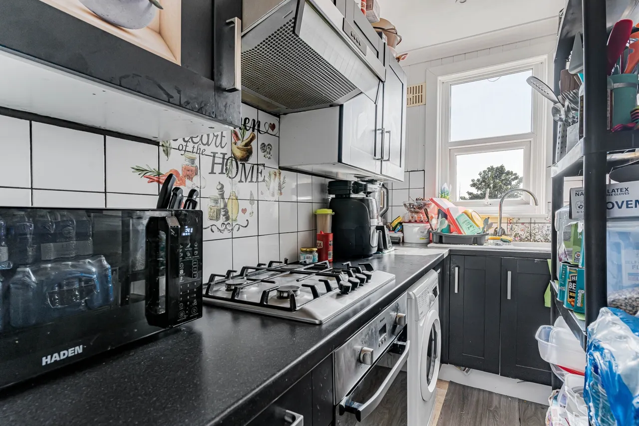 Hythe Road, Thornton Heath, CR7, photo 10