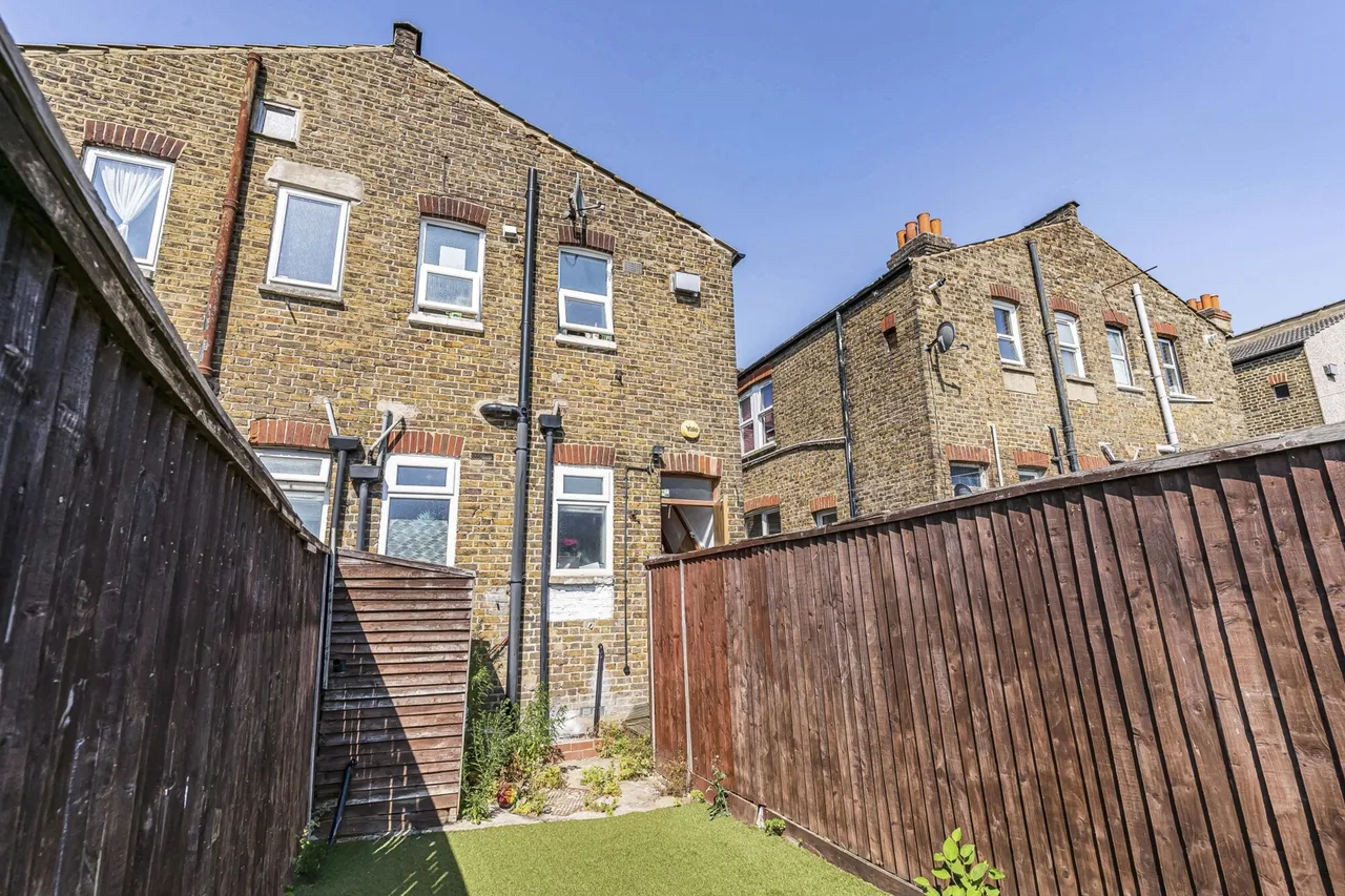Hythe Road, Thornton Heath, CR7, photo 20