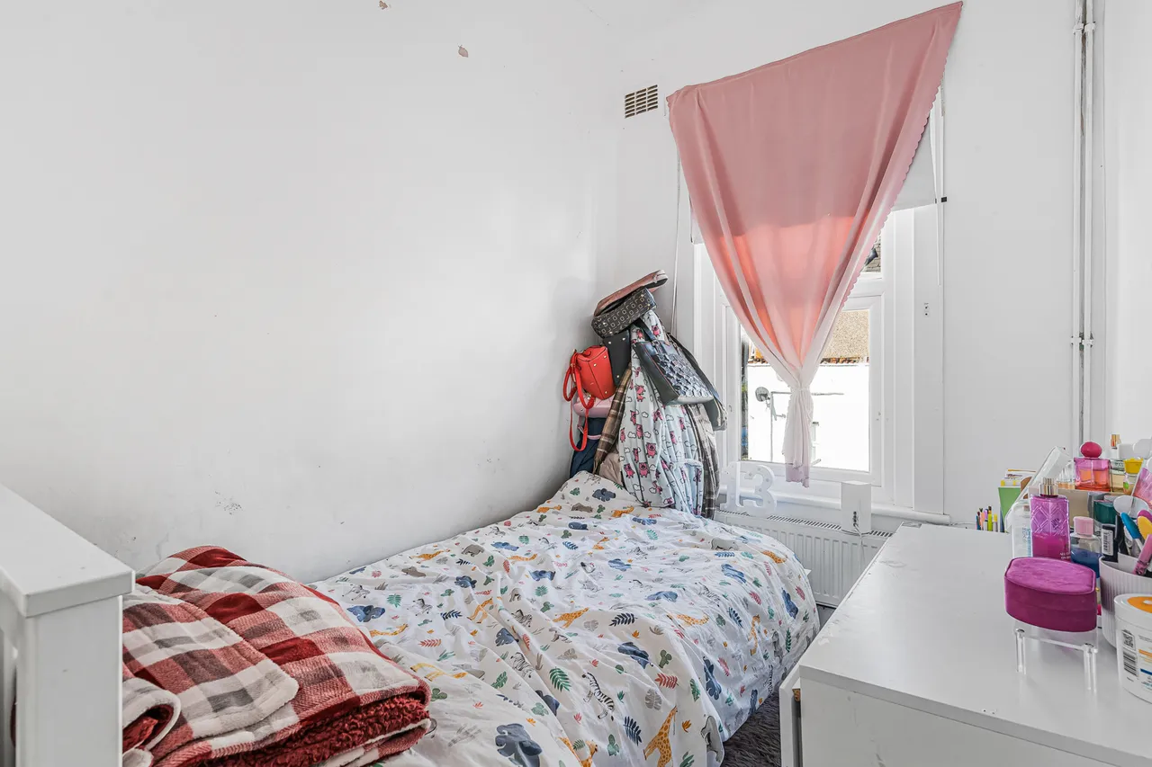 Hythe Road, Thornton Heath, CR7, photo 17