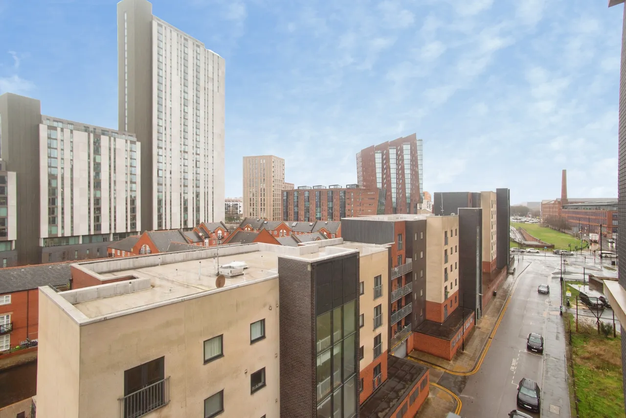 Chapeltown Street, Manchester, M1, photo 14