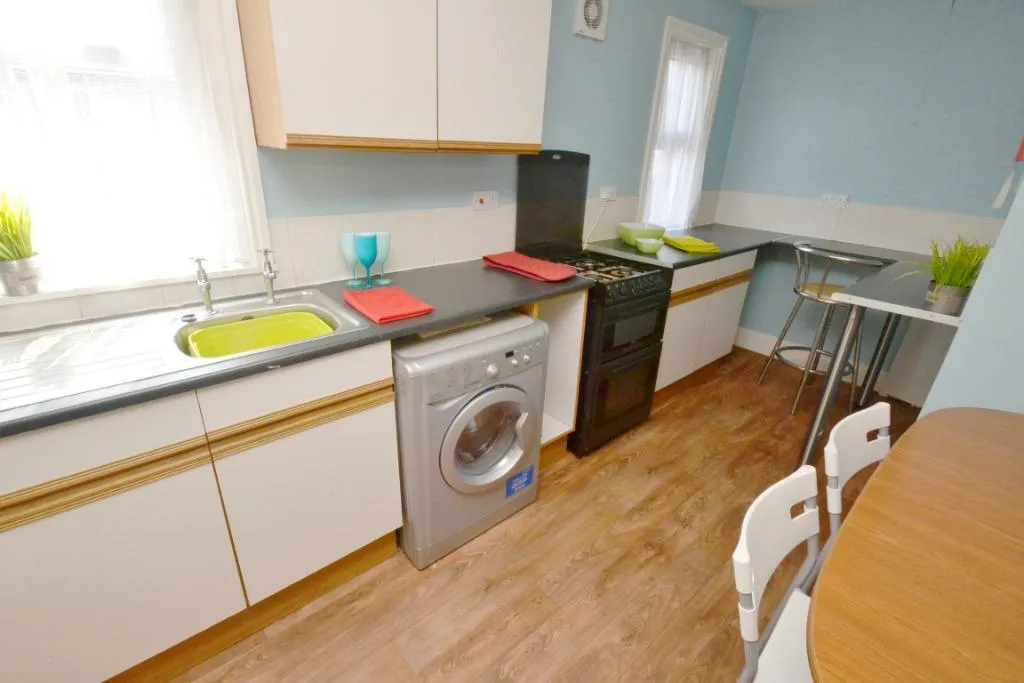 Henry Road, West Bridgford, NG2, photo 6