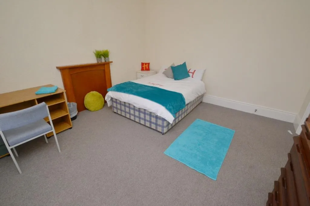 Henry Road, West Bridgford, NG2, photo 2