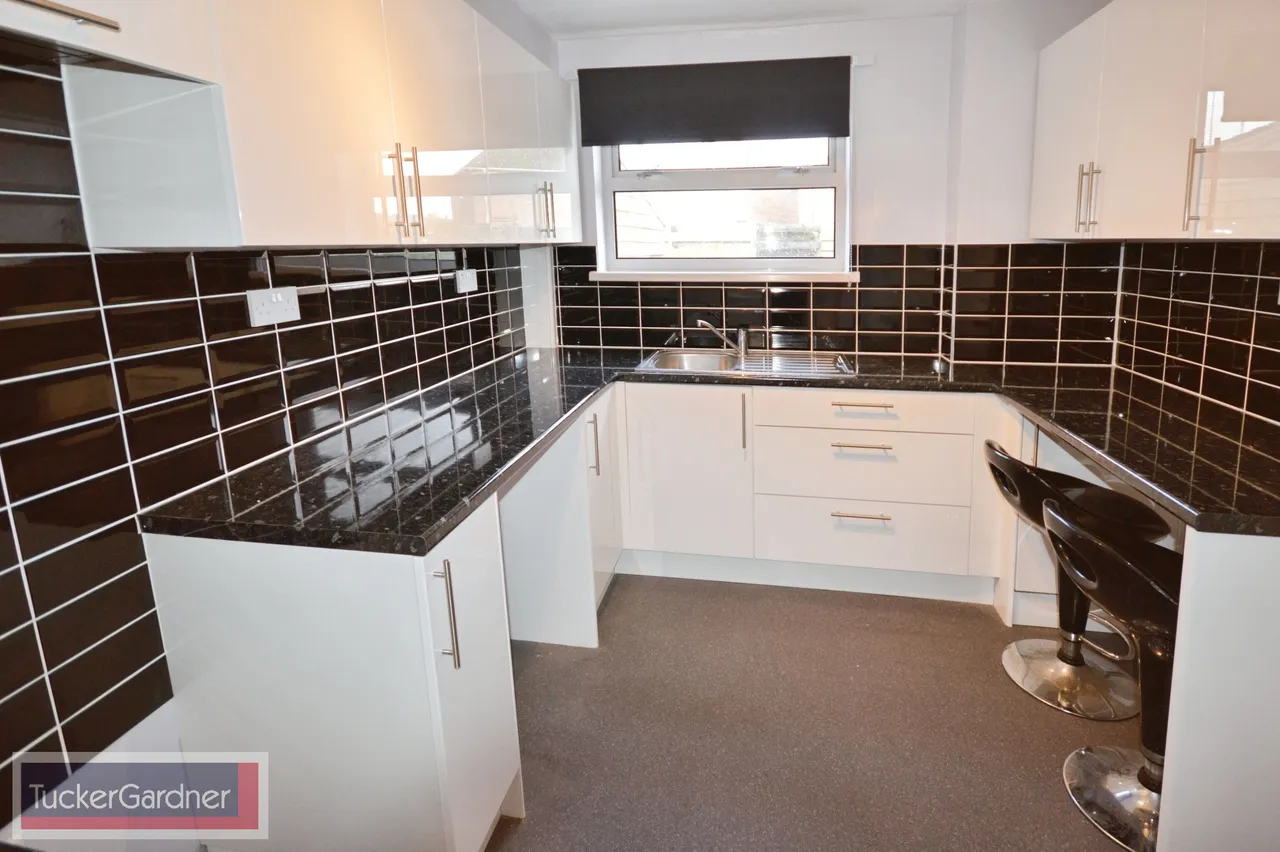 Meadow Way, Harston, CB22, photo 2