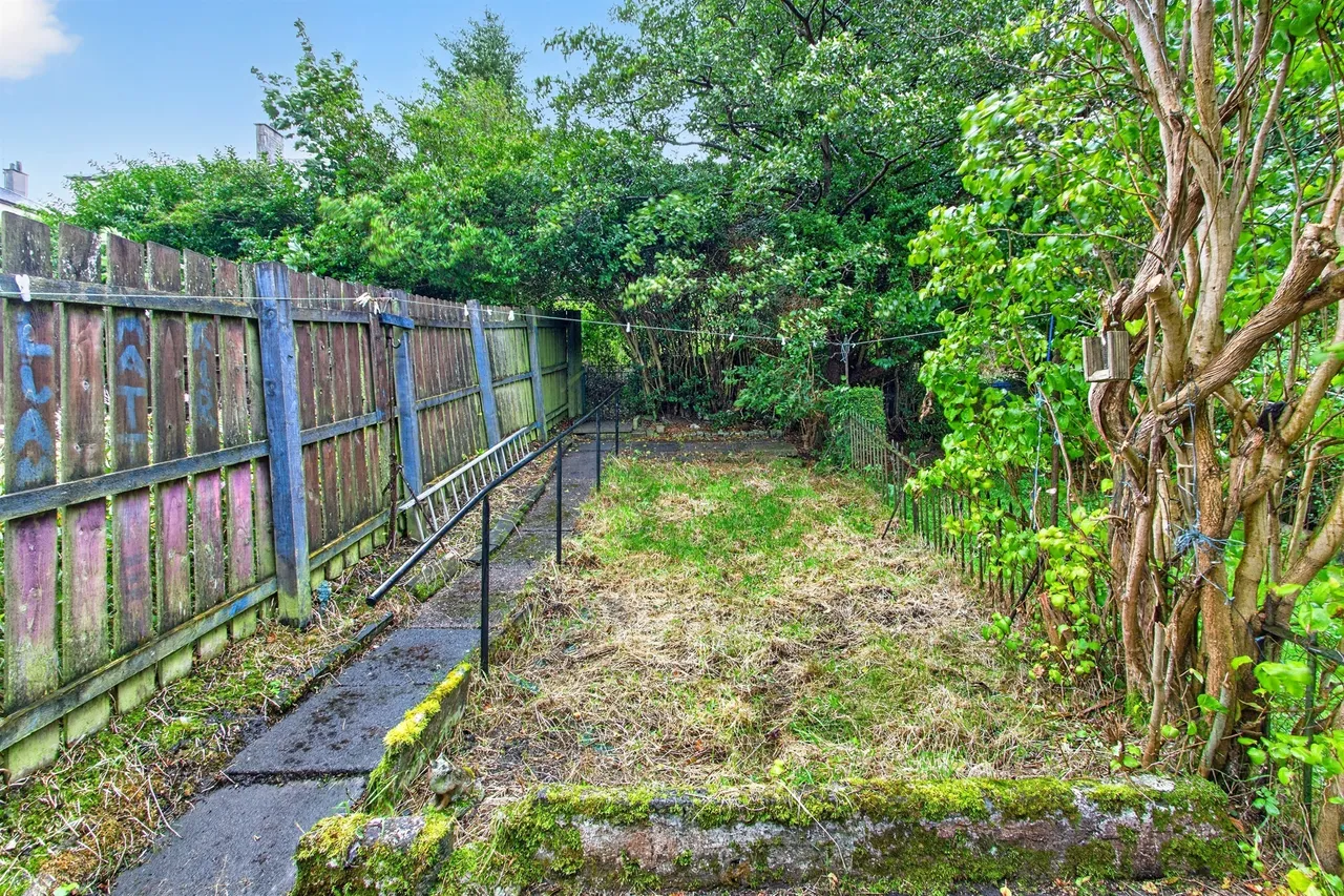 Cumlodden Drive, Glasgow, G20, photo 17