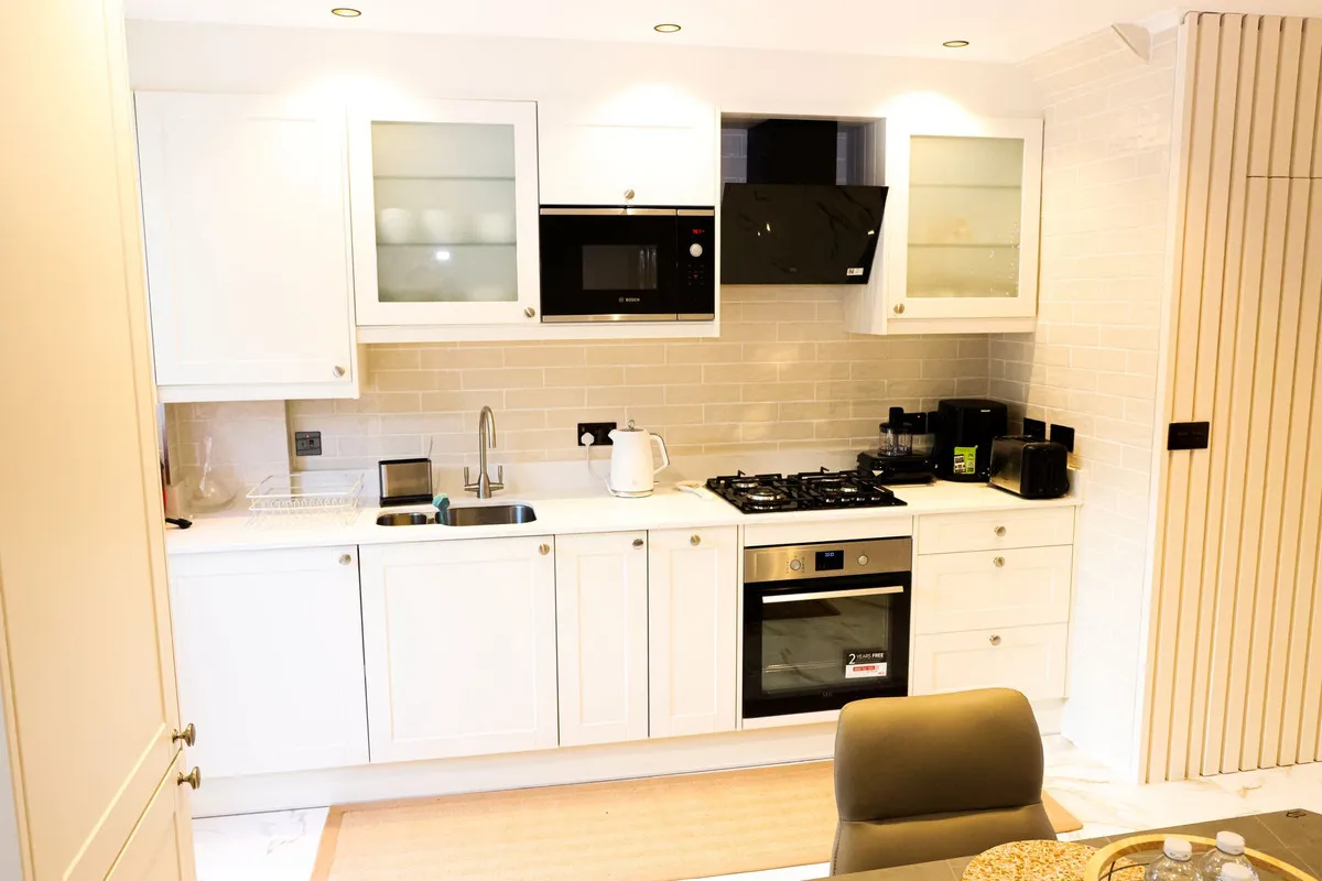 Halford Close, Edgware, HA8, photo 4