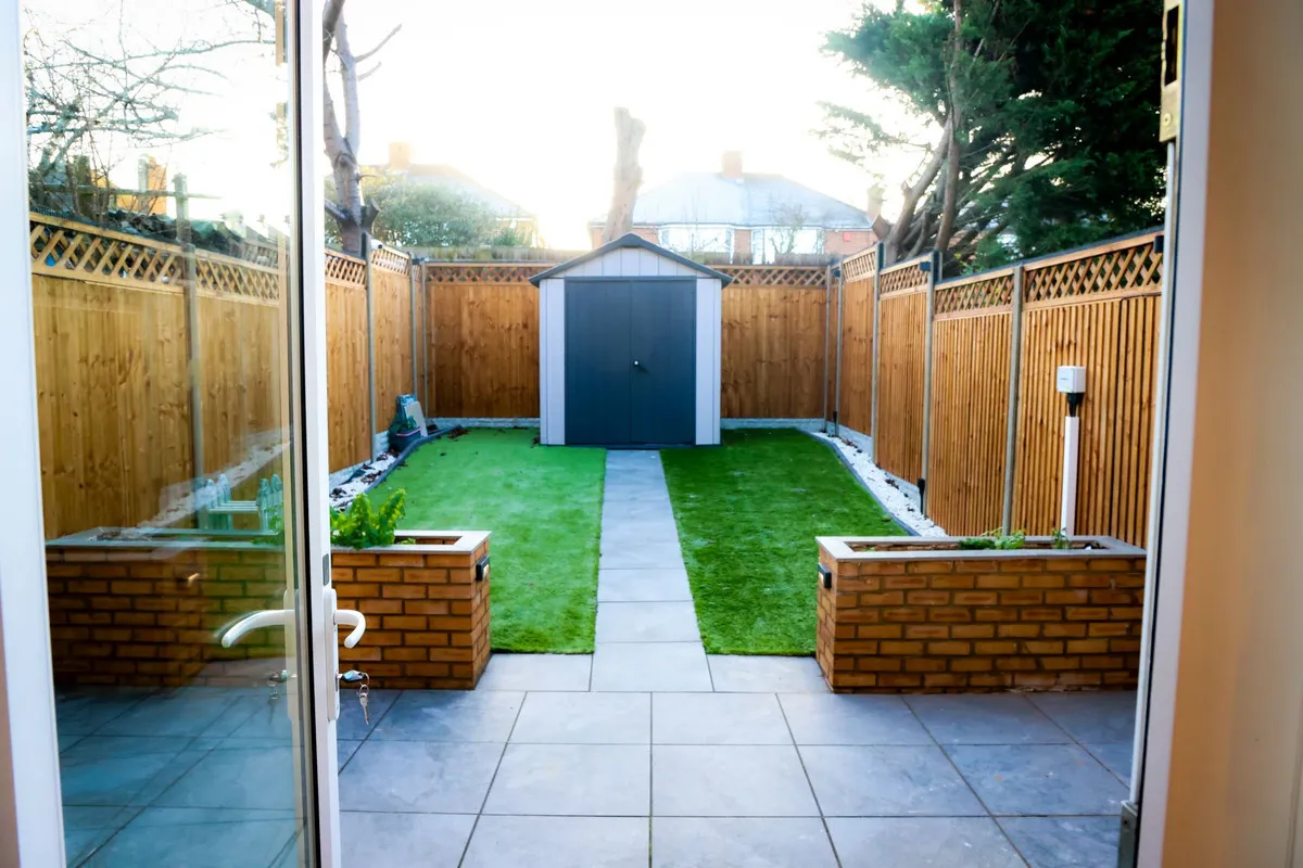 Halford Close, Edgware, HA8, photo 5