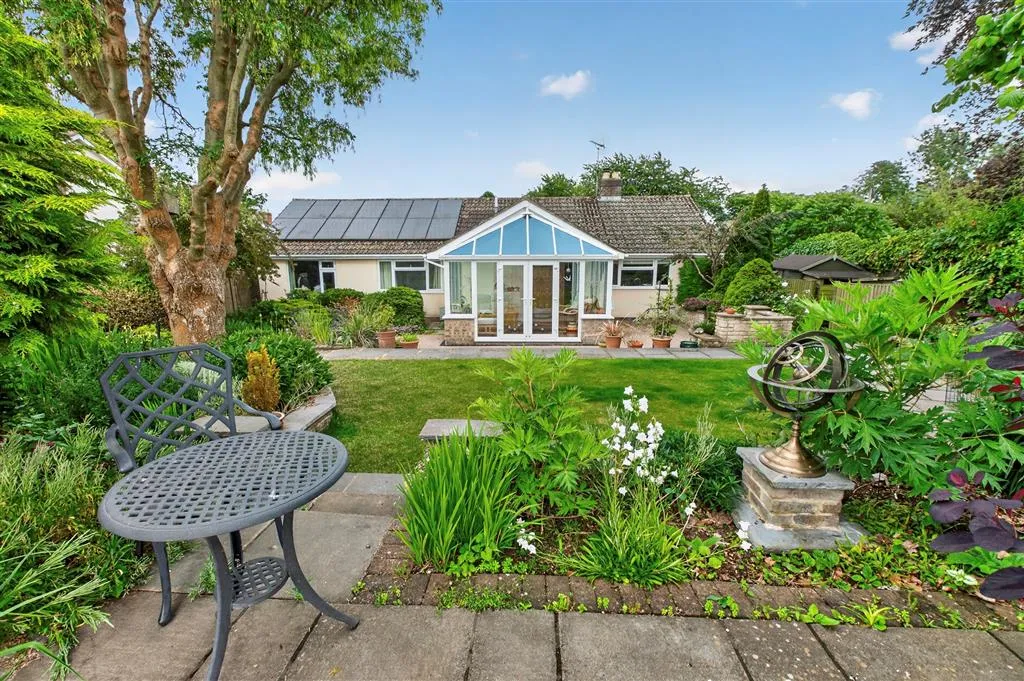 North Luffenham Road, South Luffenham, LE15, photo 4