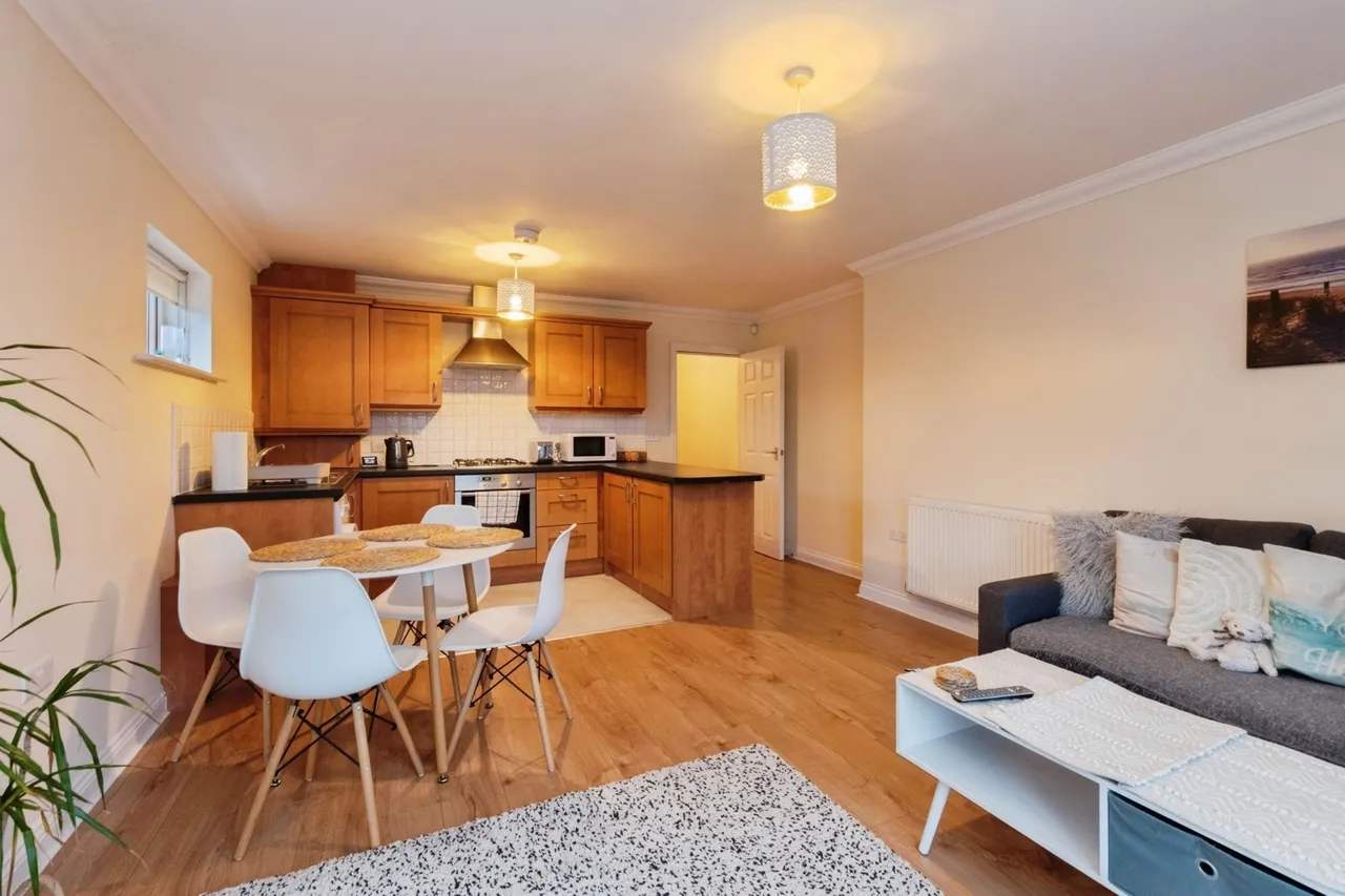 Christchurch Road, Bournemouth, BH7, photo 8