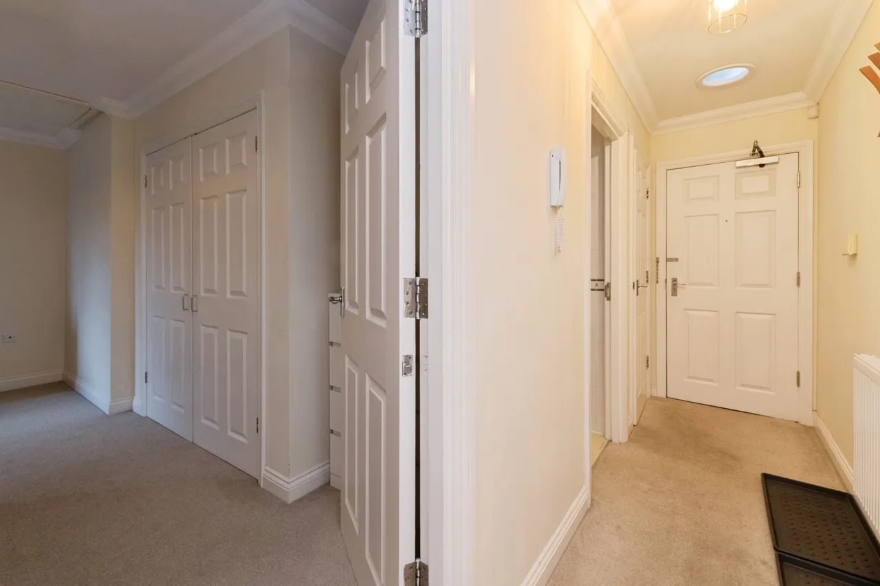 Christchurch Road, Bournemouth, BH7, photo 12