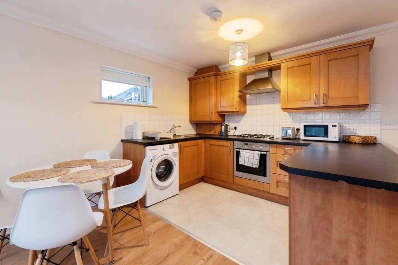 Christchurch Road, Bournemouth, BH7, photo 9