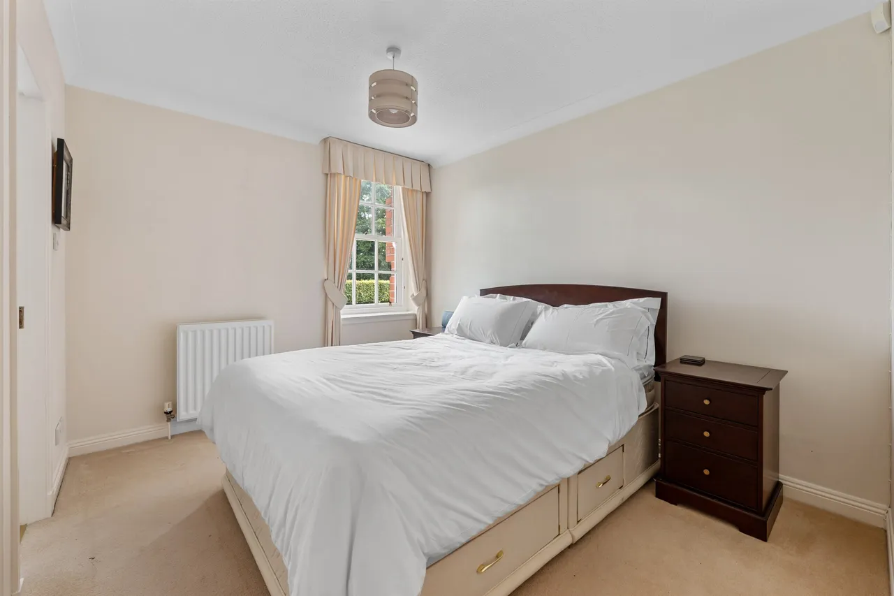 8A Southwood Place, Rosemount Avenue, Newton Mearns, photo 10