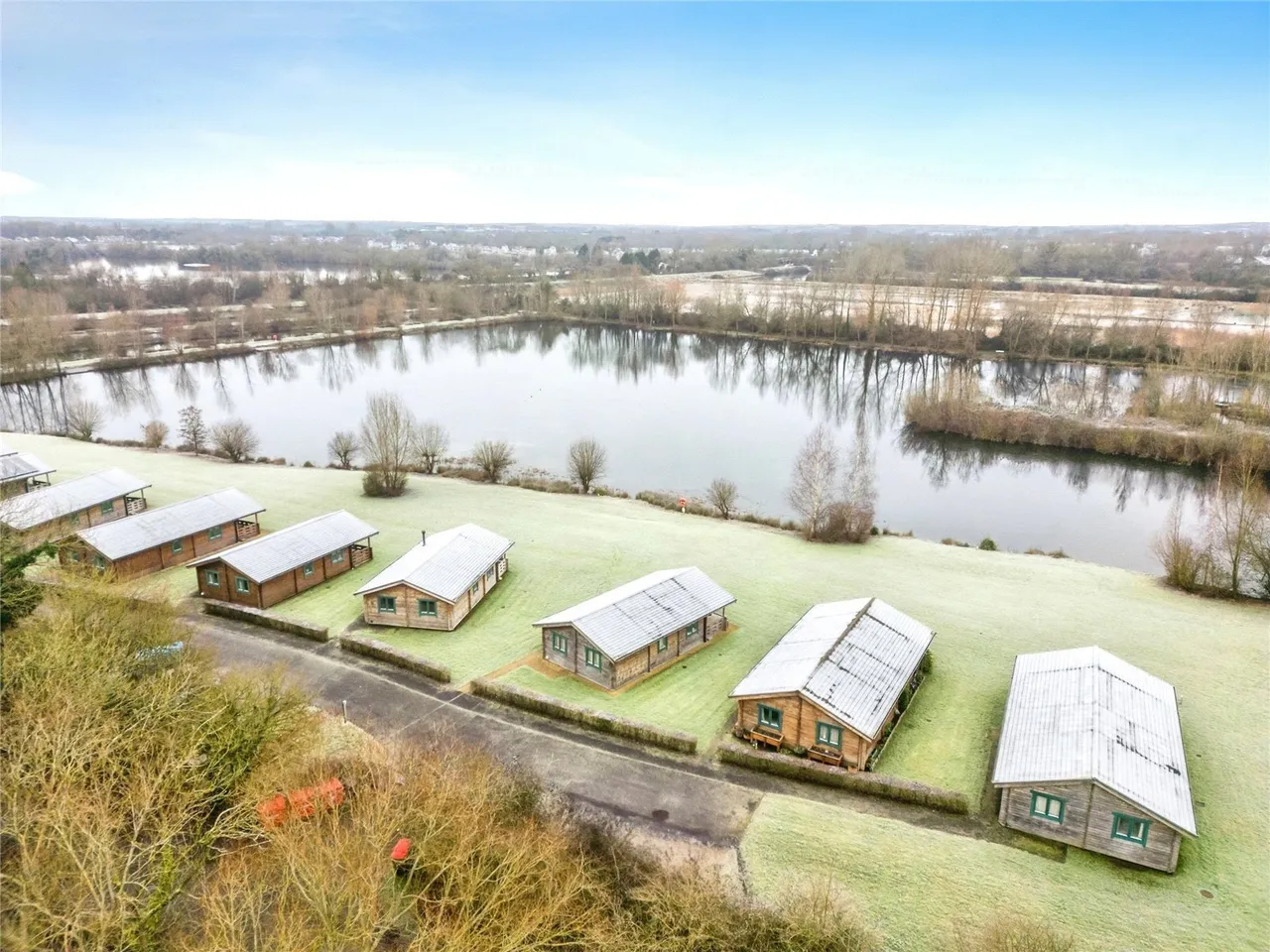 Wickwater Lane, South Cerney, Cirencester, Gloucestershire, GL7, photo 2