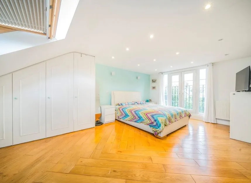 Vyner Road, Acton, W3, photo 6