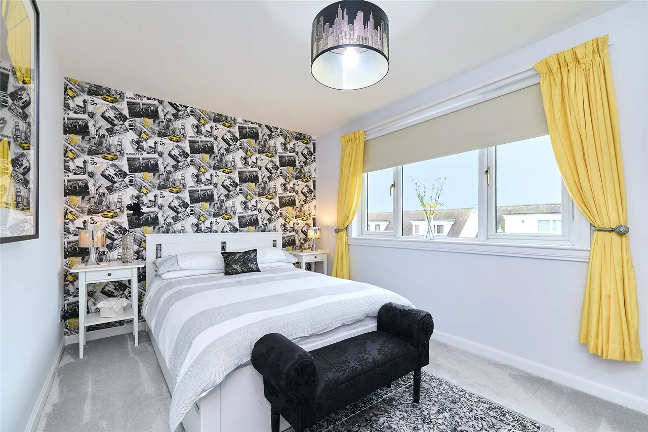 Belrorie Circle, Dyce, AB21, photo 11