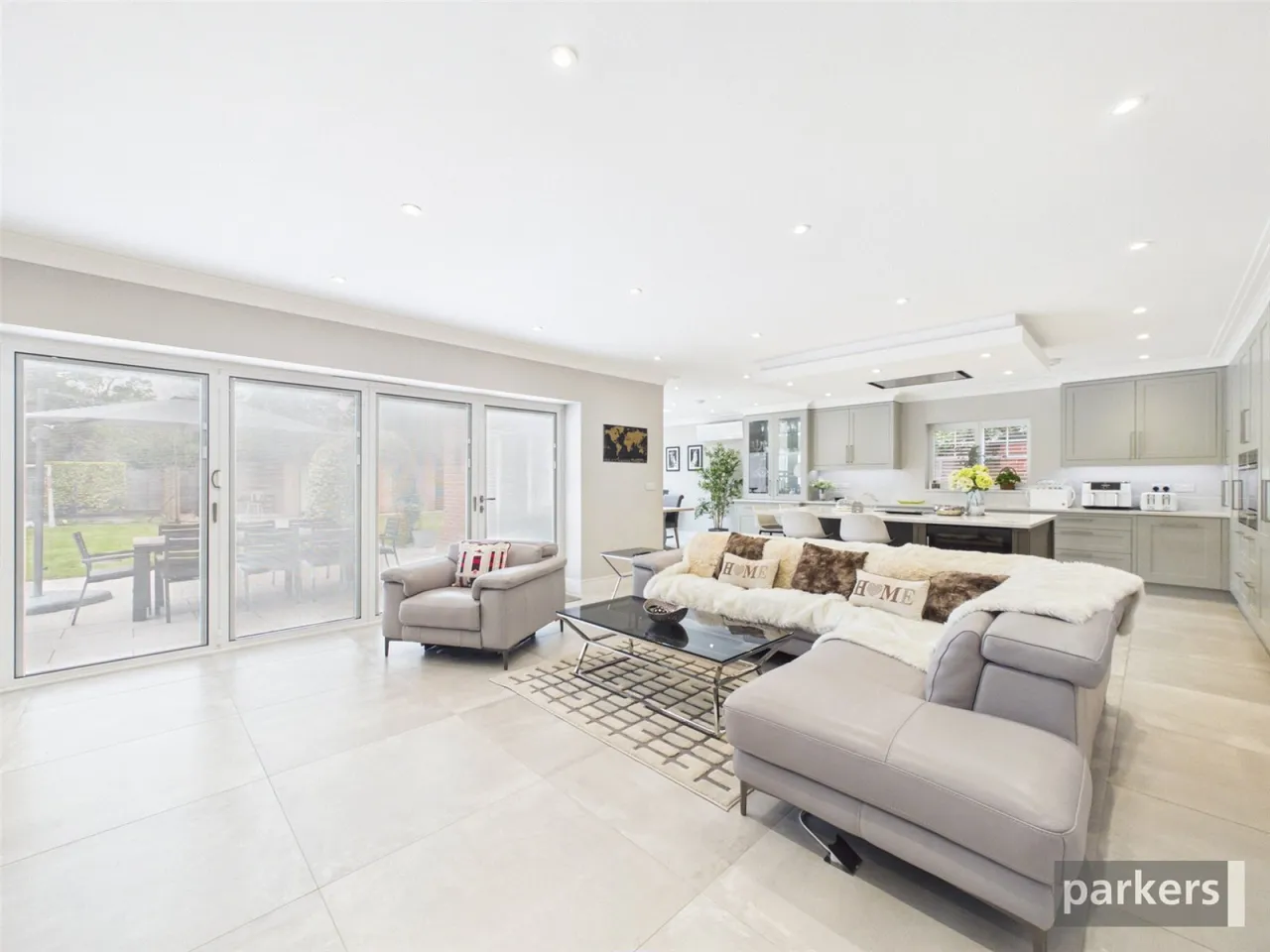 Aldbourne Avenue, Earley, RG6, photo 4
