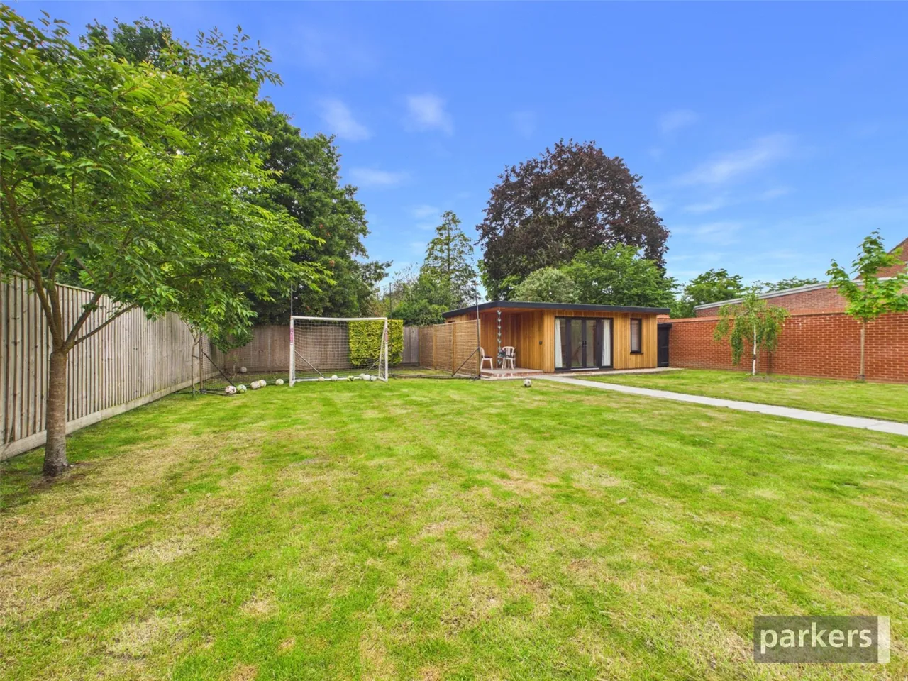 Aldbourne Avenue, Earley, RG6, photo 26