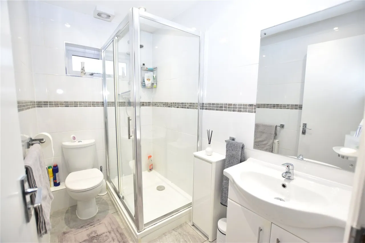 Newton Road, Farnborough, Hampshire, GU14 8BN, photo 11