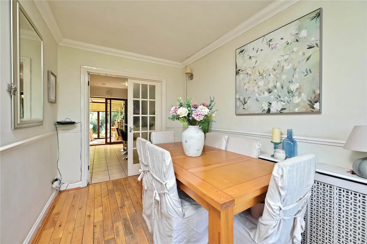 Heron Close, Mytchett, Camberley, Surrey, GU16 6JH, photo 4