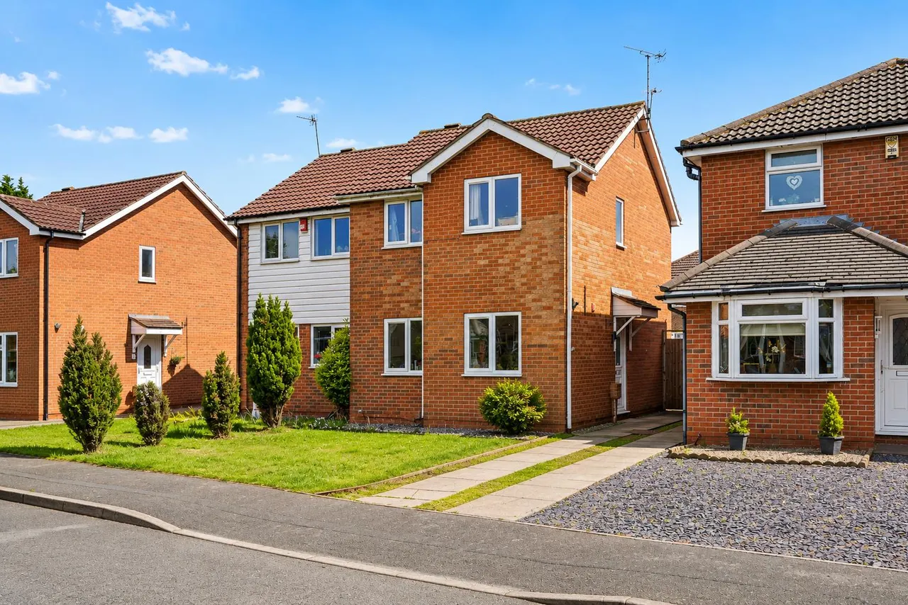 3 bed house for sale, Brook Close, Long Eaton, NG10