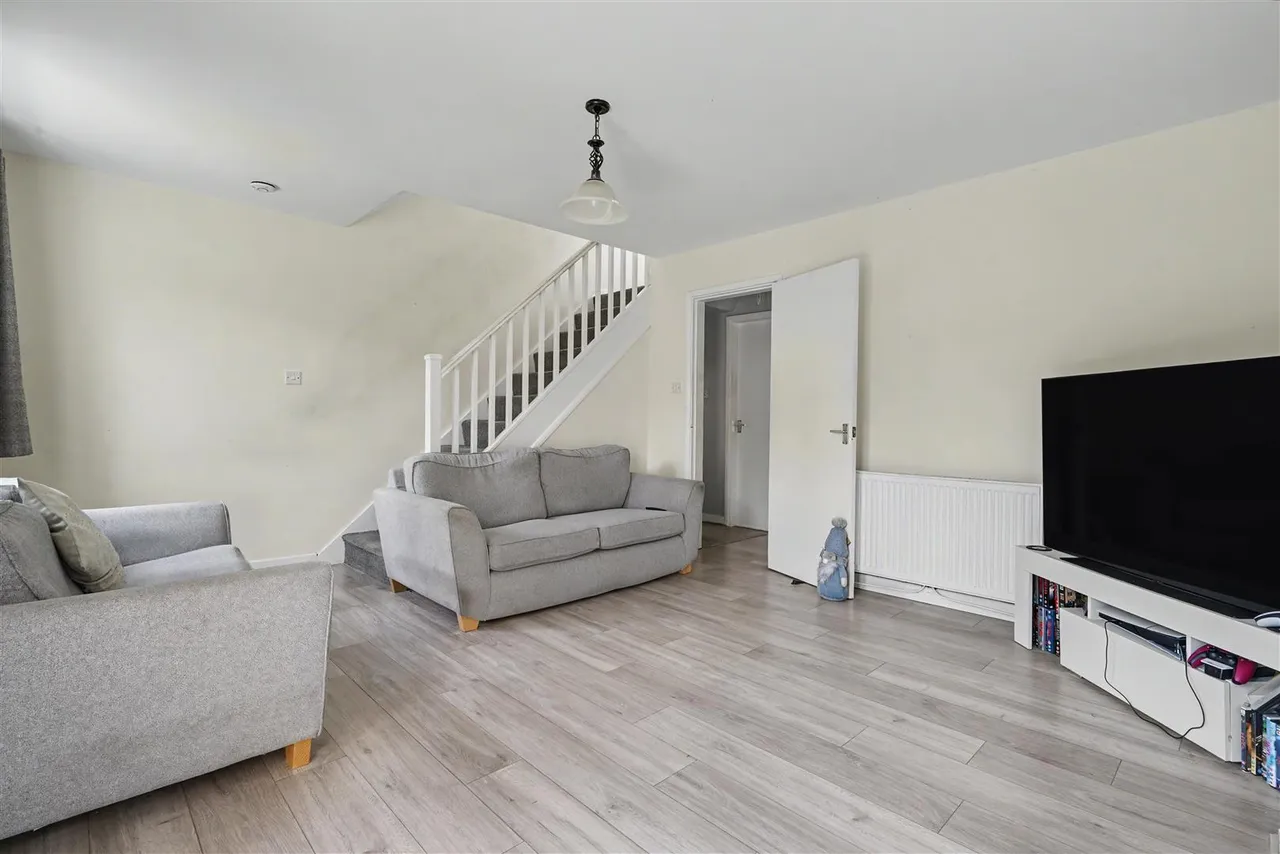 Brook Close, Long Eaton, NG10, photo 2