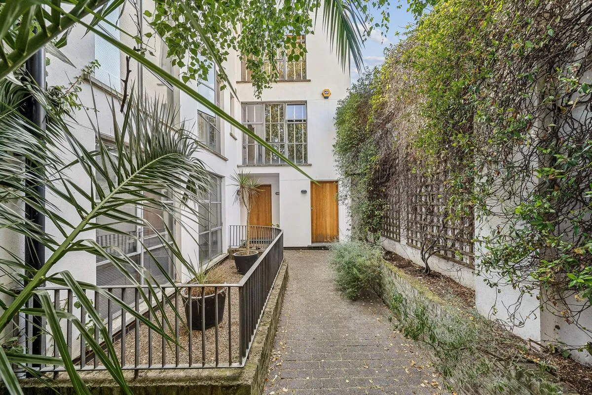 Battersea High Street, London, SW11, photo 18