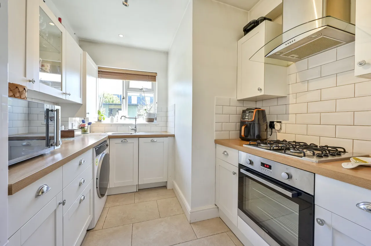 46a Dupont Road, London, photo 2