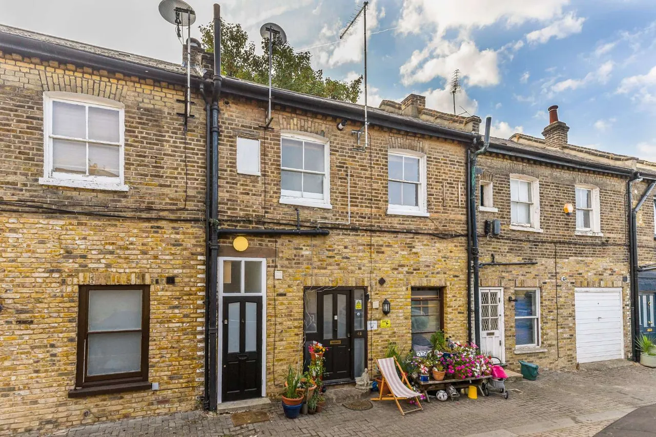 Victoria Mews, Kilburn, NW6, photo 8
