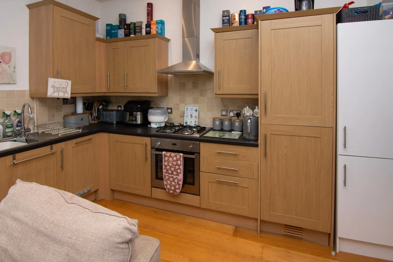 Barbers Lane, Northwich, CW8, photo 6