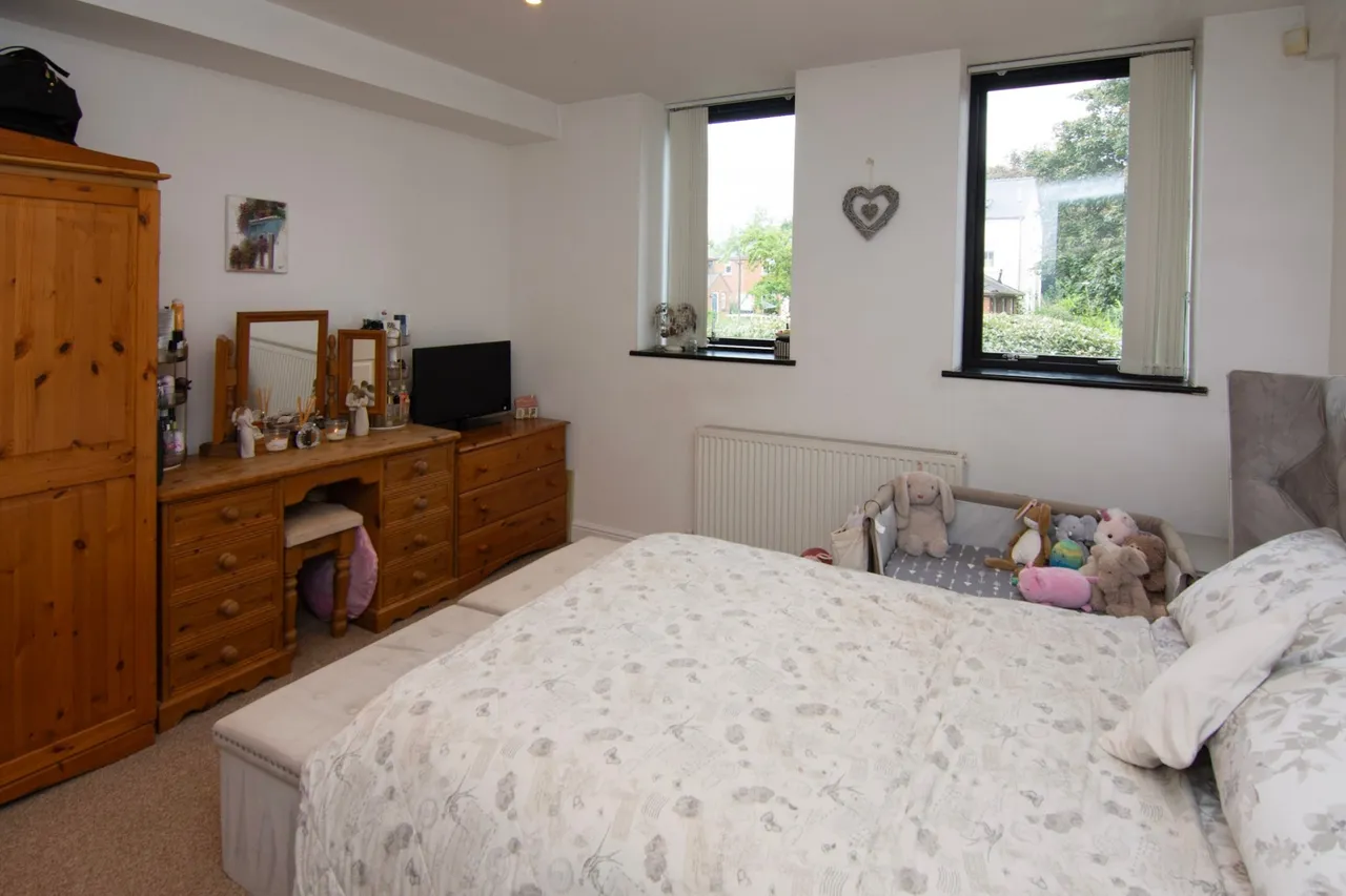 Barbers Lane, Northwich, CW8, photo 9