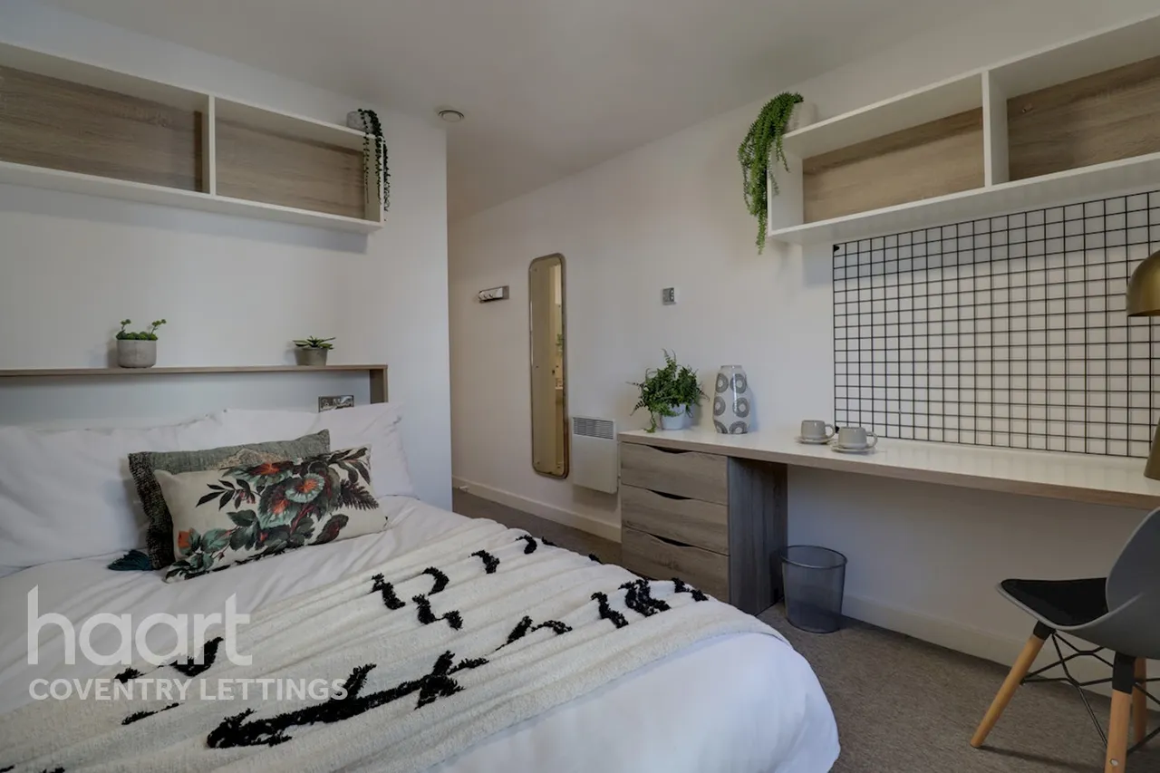 City Center All-Inclusive En-Suite Accommodations, CV1, photo 20