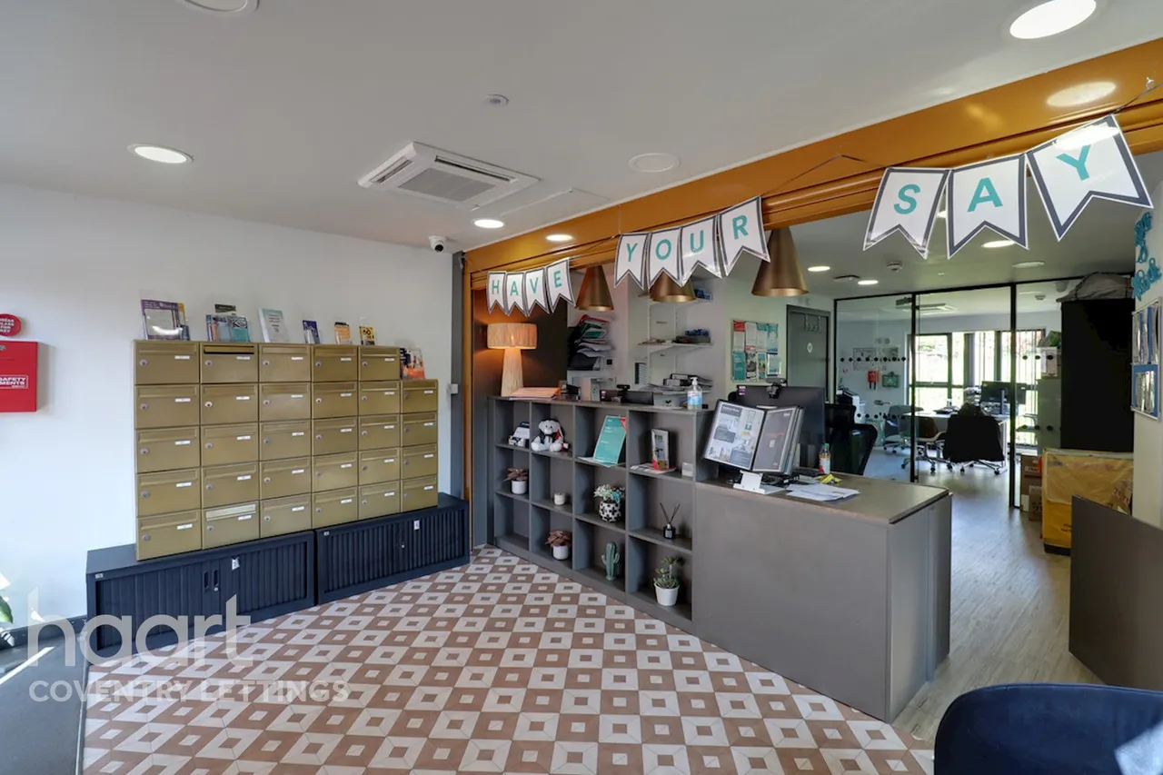 City Center All-Inclusive En-Suite Accommodations, CV1, photo 15