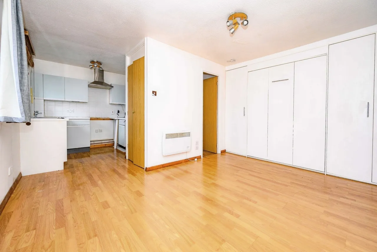 Coverdale, Luton, Bedfordshire, LU4, photo 5