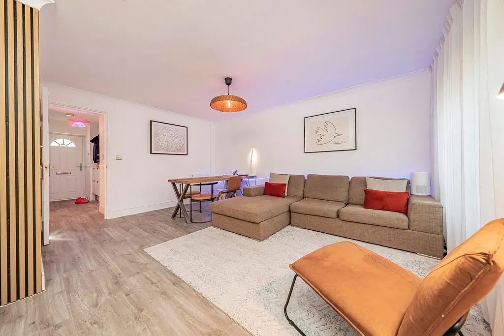 Warwick Road, West Drayton, UB7, photo 22