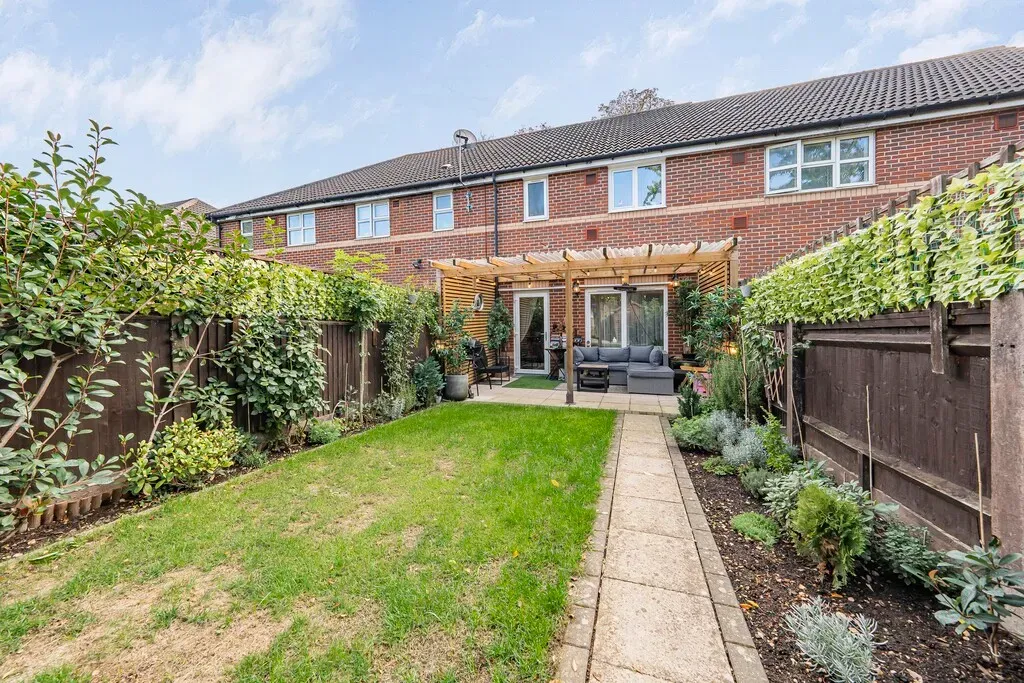 Warwick Road, West Drayton, UB7, photo 25