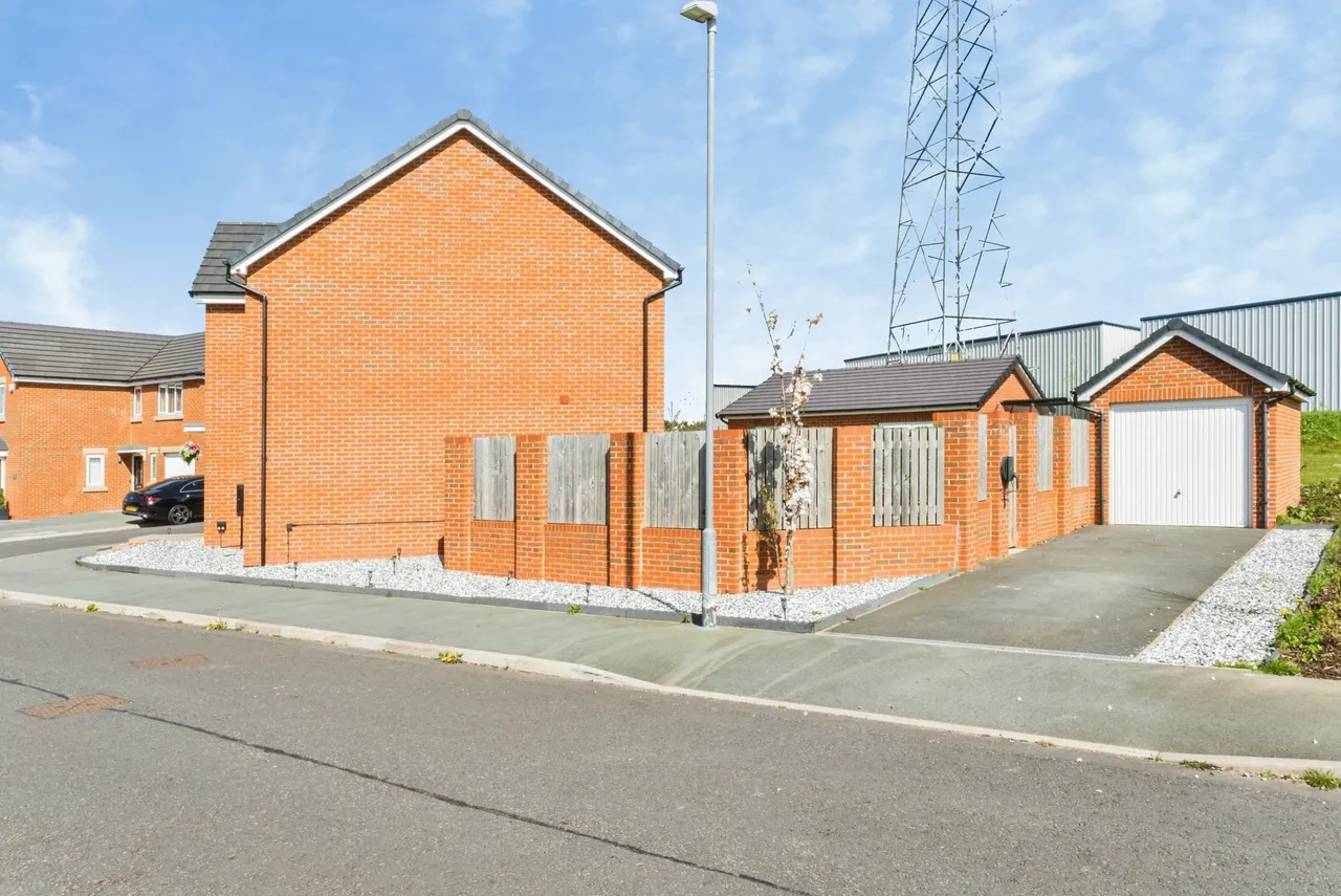 Jackson Avenue, Blackpool, FY4, photo 4