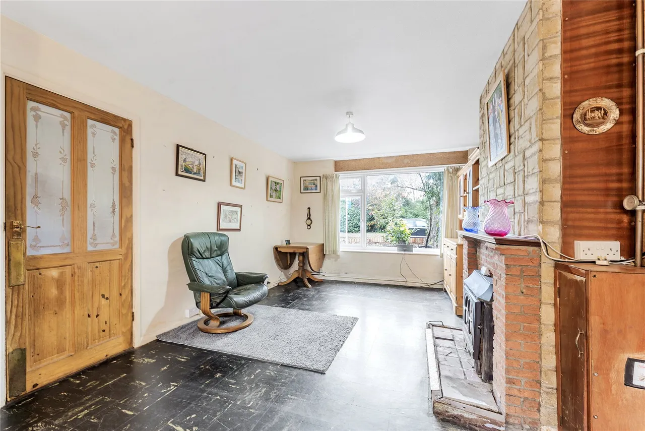 Pilgrims Way, Bisley, GU24, photo 11