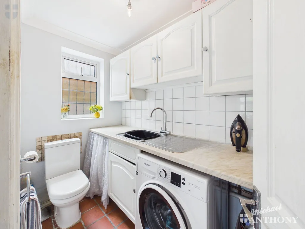 Hazlehurst Drive, Aylesbury, HP21 9TJ, photo 10