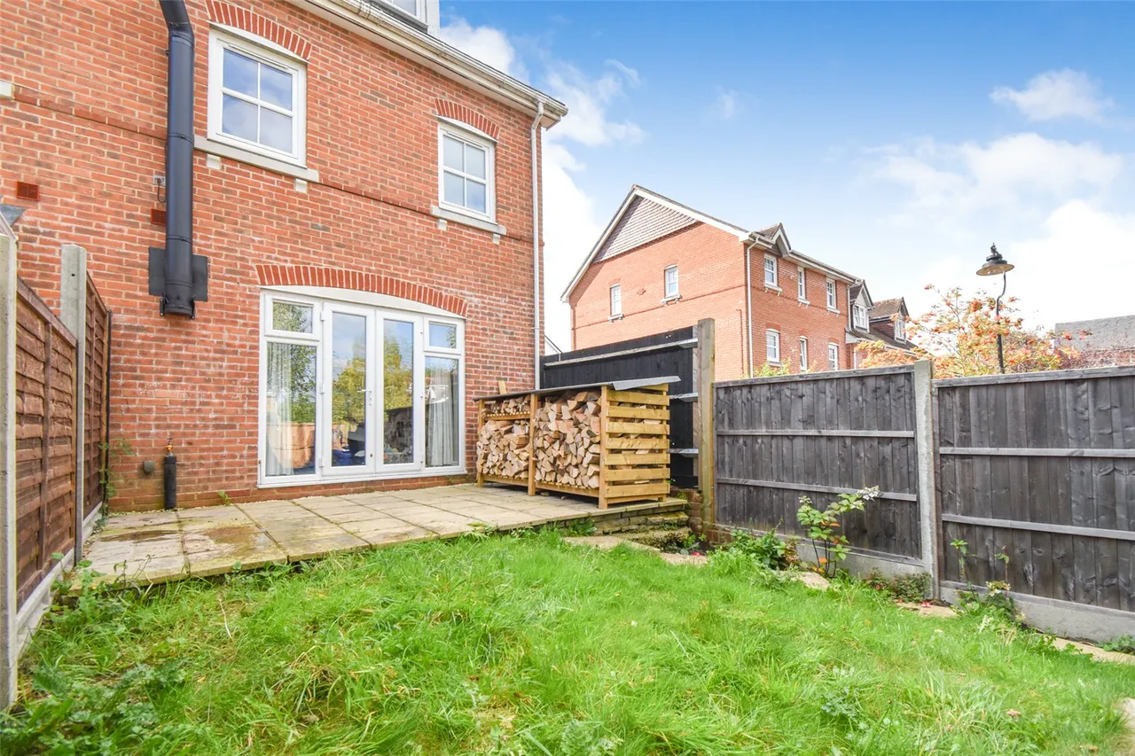 Campbell Fields, Aldershot, Hampshire, GU11 3TY, photo 4