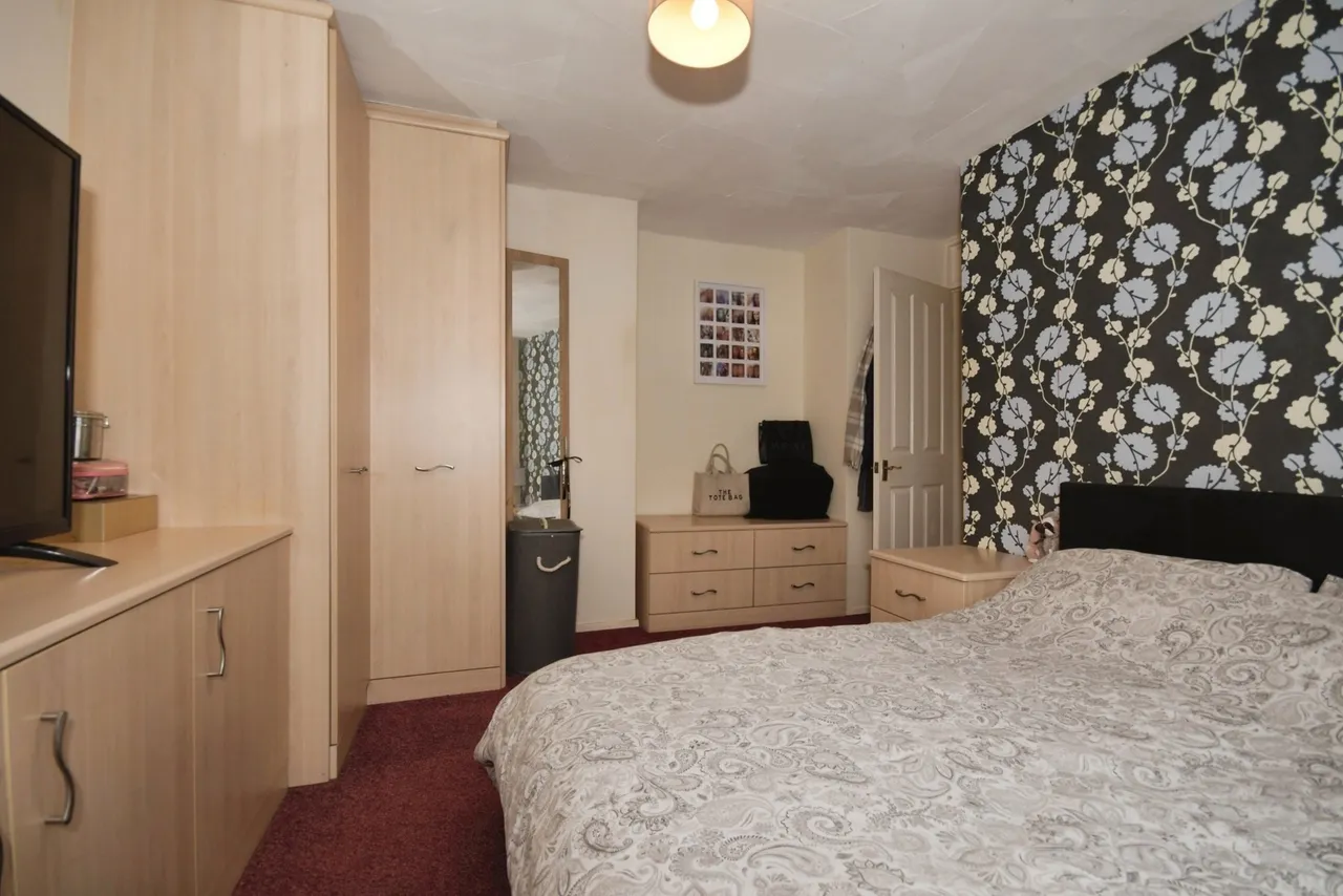 Edensor Avenue, Buxton, Derbyshire, SK17, photo 13