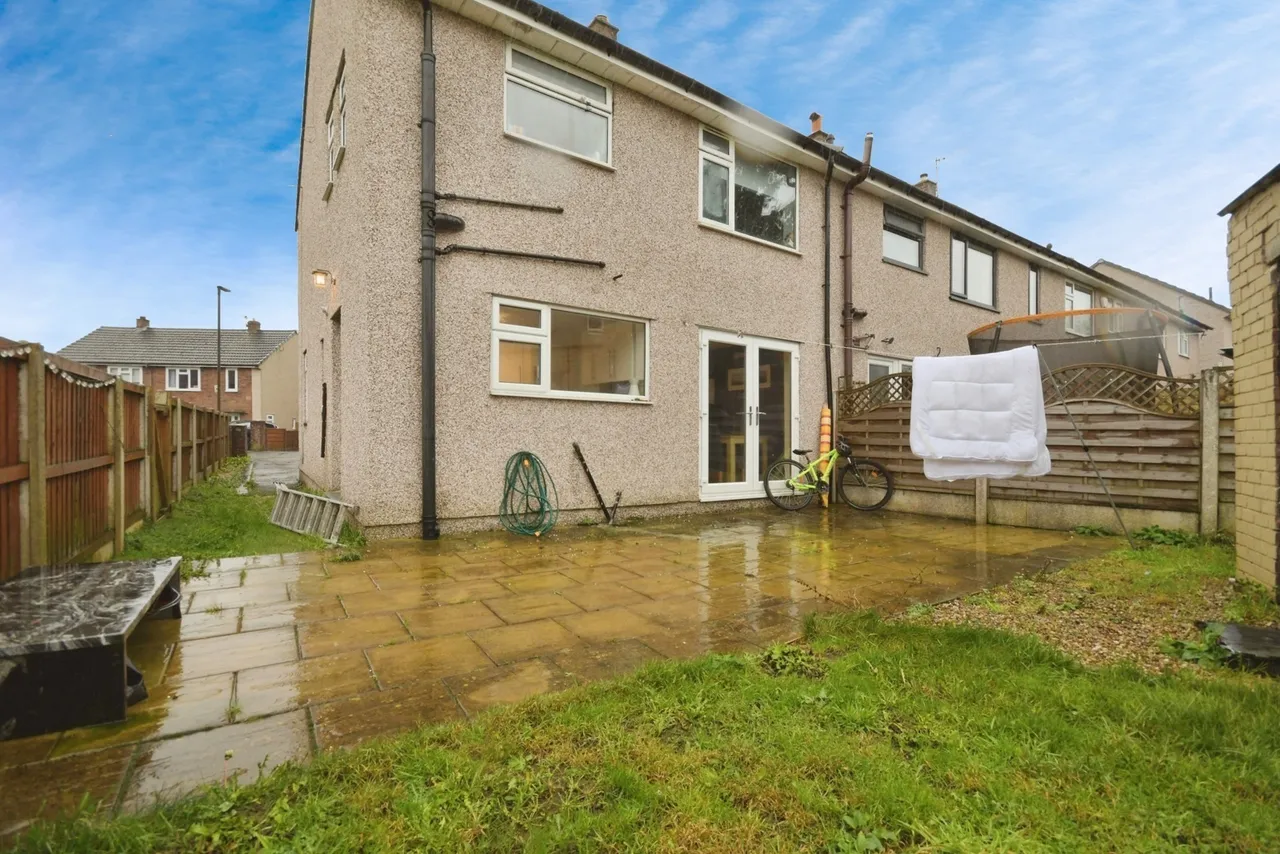 Edensor Avenue, Buxton, Derbyshire, SK17, photo 10