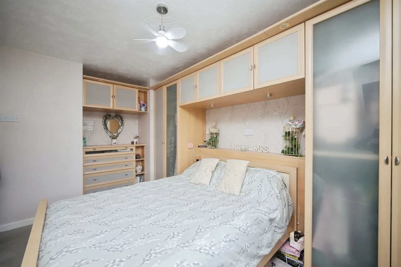 Laburnum Road, WELLINGTON, photo 9
