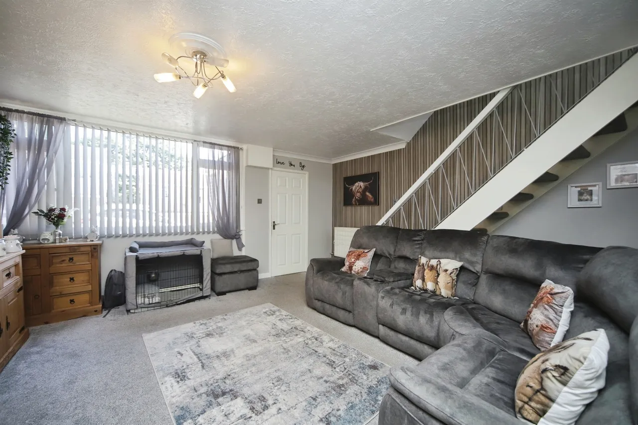 Laburnum Road, WELLINGTON, photo 2
