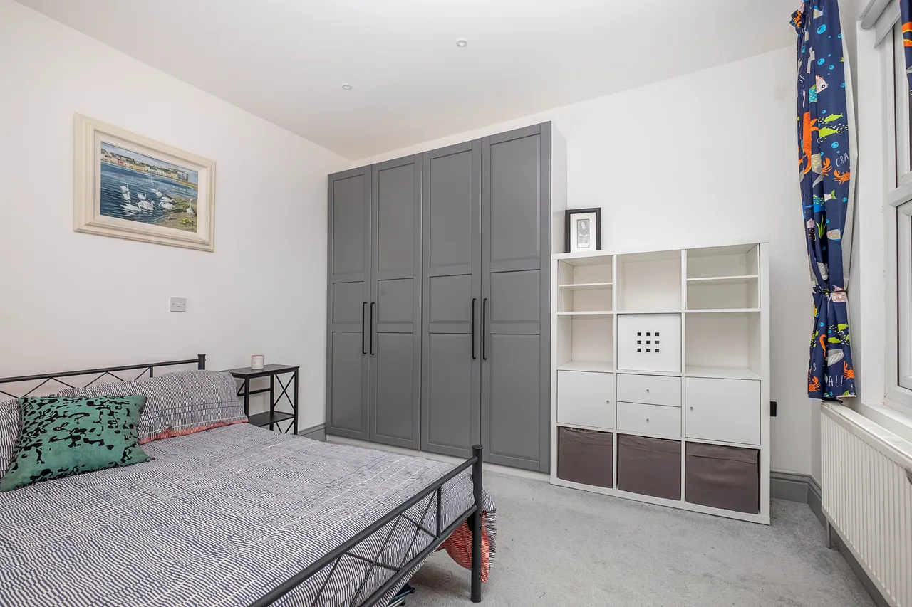 Haydons Road, London, SW19, photo 12