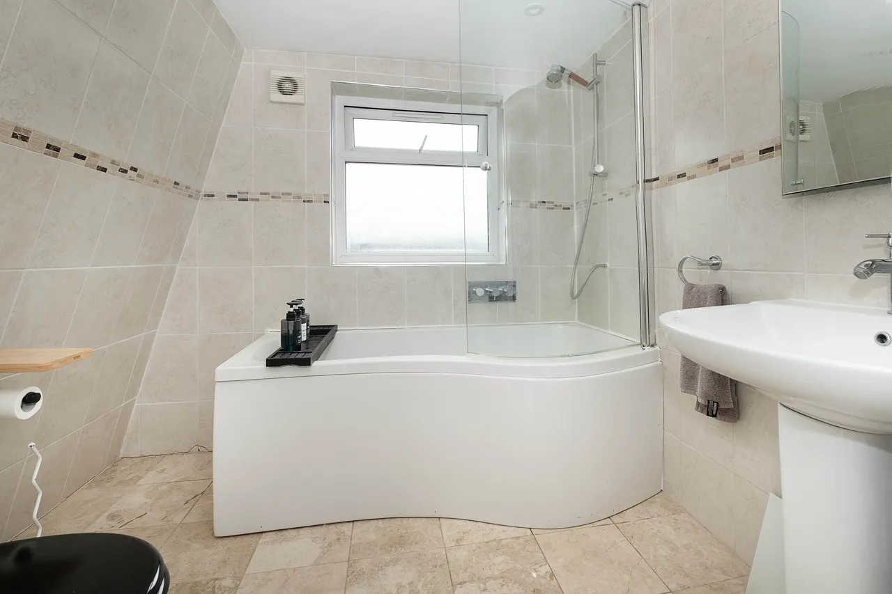 Haydons Road, London, SW19, photo 9
