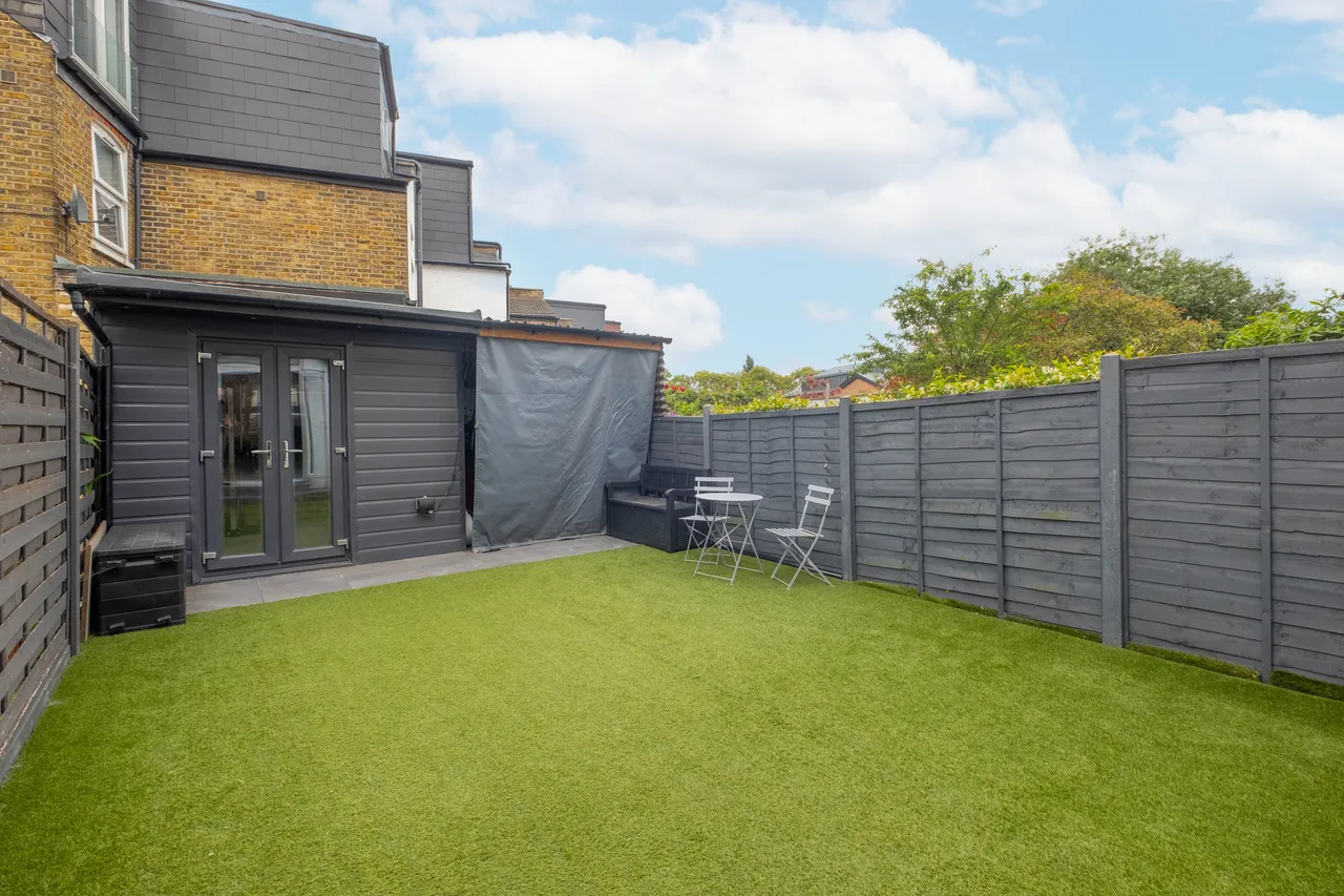 Haydons Road, London, SW19, photo 11
