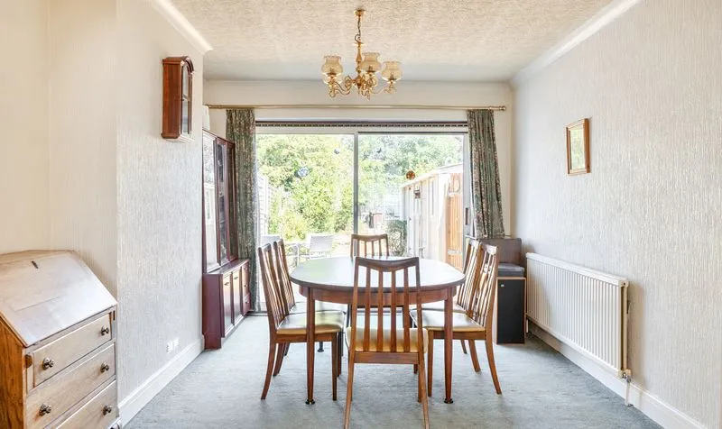 Elmstead Close, Epsom, KT19, photo 6