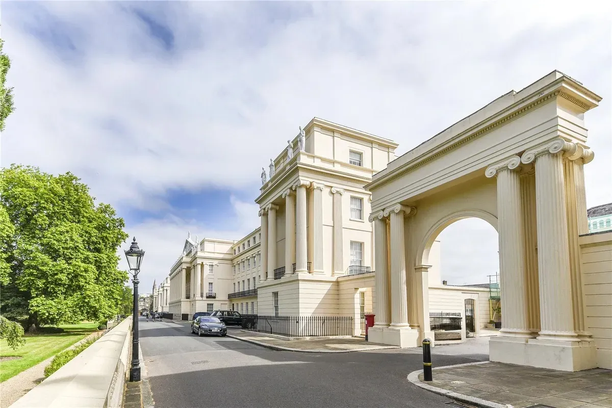 Cumberland Terrace, Regents Park, NW1, photo 11