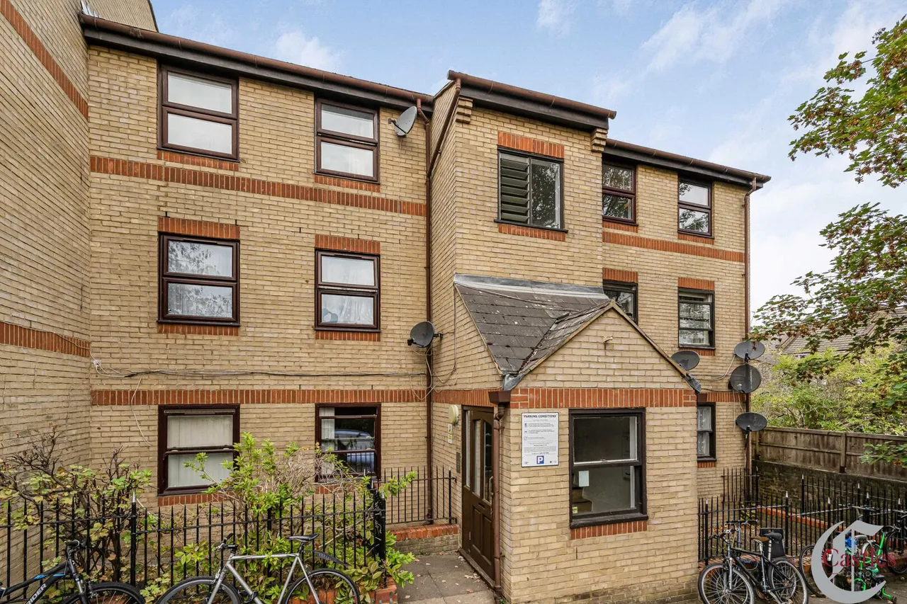 Edmeston Close, London, E9, photo 16