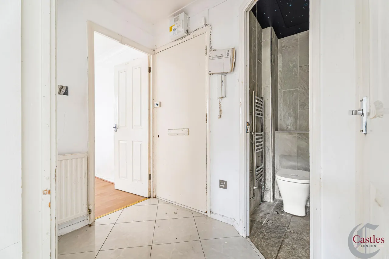 Edmeston Close, London, E9, photo 9